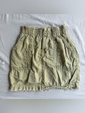 Zara Olive Green Cargo Skirt